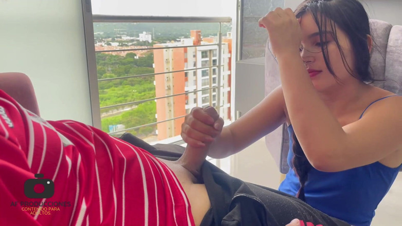 JazminPalvin: Ngentot sore-sore sama adik tiriku dan kami akhirnya ngentot memeknya...