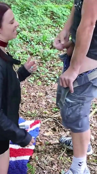 Ich ficke einen fremden im wald