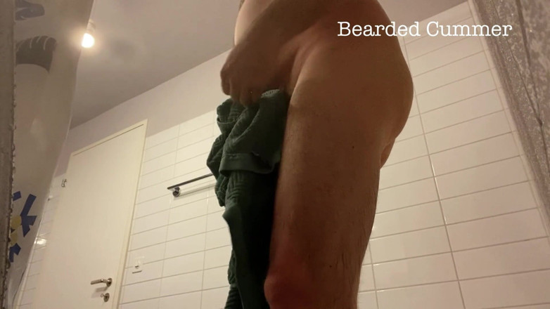 Beardedcummer: German bear huffs jerks and unloads in the bathroom