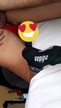 Isteri menghantar saya video ini. Saya harap dia menikmatinya dengan lelaki lain
