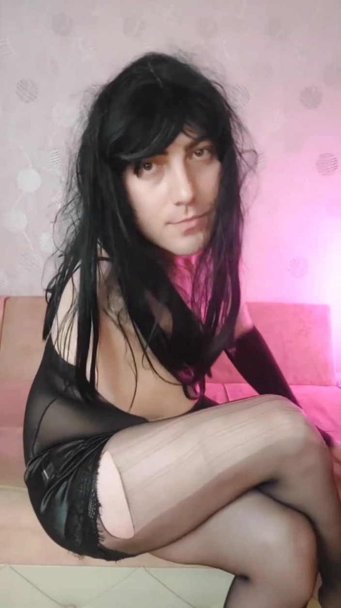 Kitty_Cross: Gothic dunkle feminisierte sissy