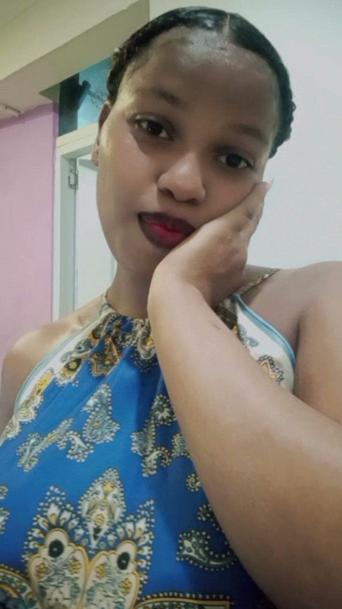 Minayi: A Look Can Say a Lot, but This Time I...