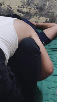 Sex From Stranger Lady in Own Bedroom