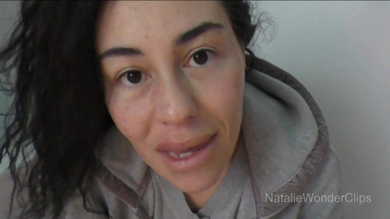 Natalie Wonder: Realmente no deberíamos ver mi casa es su casa