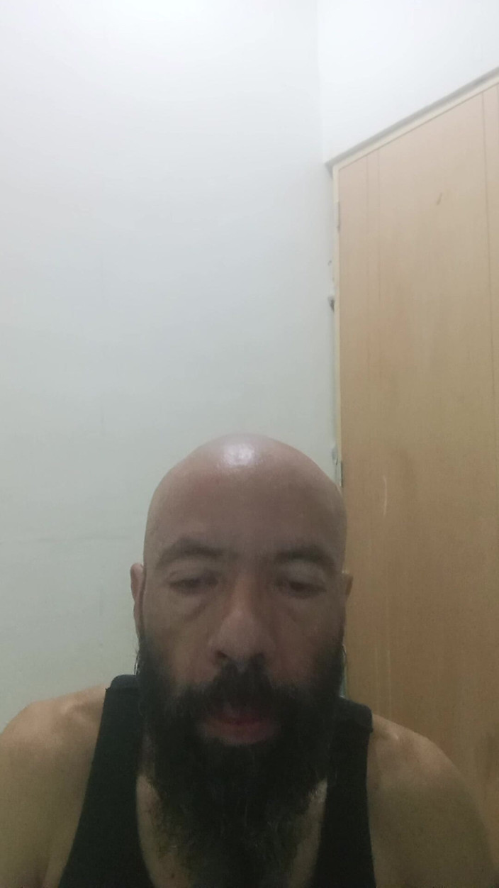 Jhonbahh: Štíhlý a tuhý s mým penisem
