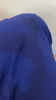 부르카 웨이크업과 배다른 아들의 자지 자위하는 히잡 & Niqab... 내 자지를 빨아주는 거유 밀프