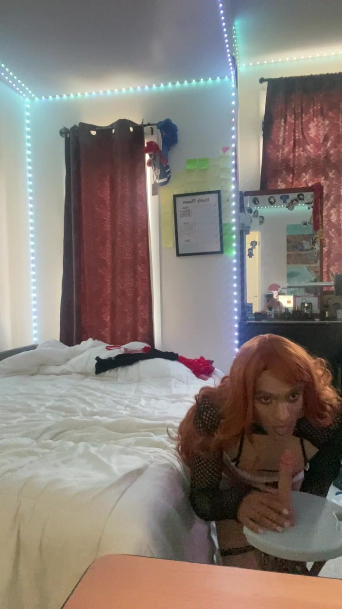 FemBoyAmi: Hot Indian Fem Boy