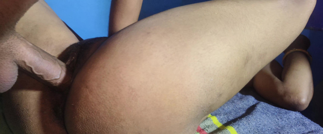 Racing: Suami ngentot memek istrinya sambil bugil
