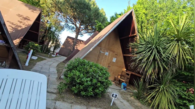 Ferrero anal experience: Lesbian Threesome with Fisting at the Naturist Campsite