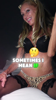Barbie MILF Lady a Grrrr
