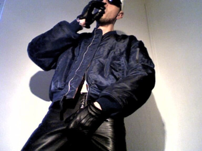 GEARandSmoke: Leathersmoke-blue