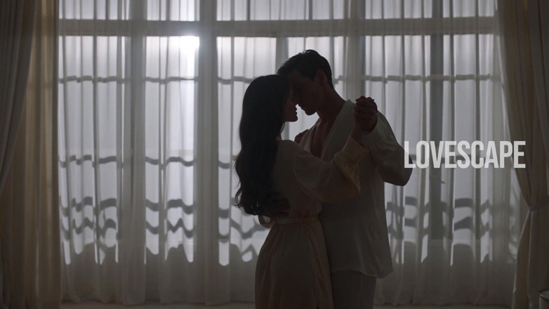 Lovescape: Couple sensuel, romance intime dans la chambre (ai)