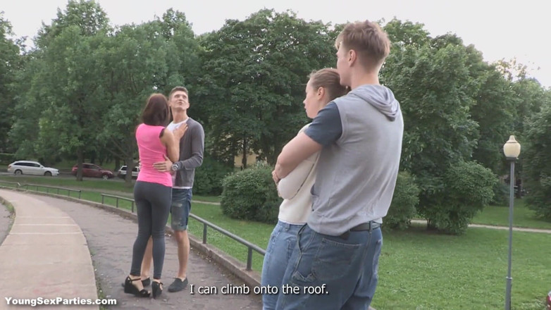 Young Sex Parties: Teenky mají domácí šukací párty