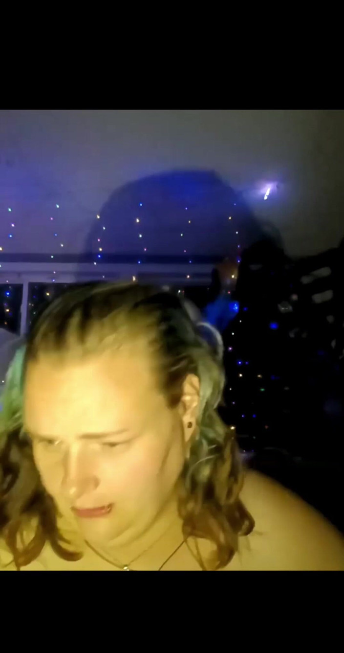 Pain princess studio: Kokhalzen op dildo