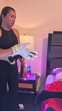 Asian Femdom Anal Fisting i Ustalanie