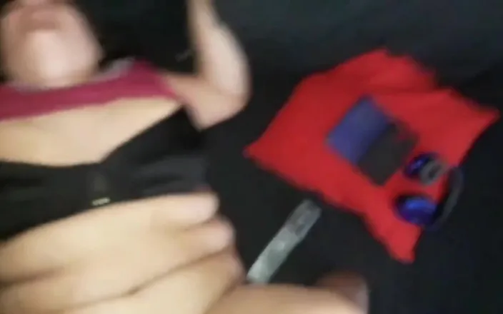 Indian fuck queen: Hubby Fucking My Hairy Indian Pussy Missionary Legs up Cumming...