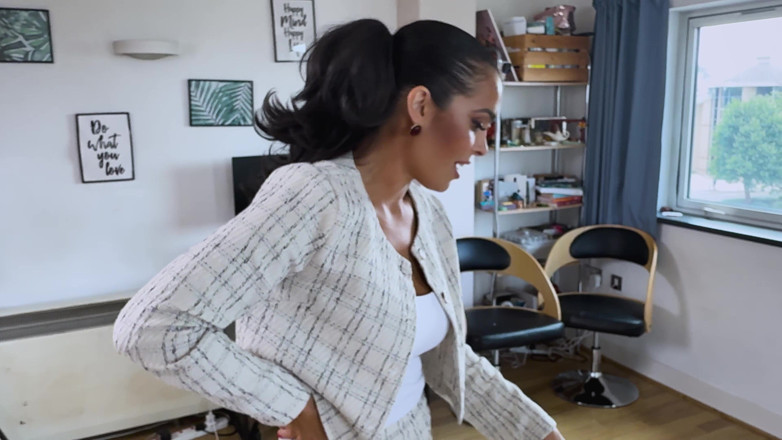 Latina Fetish: Căluș cu bilă, legat, vibrator legat și joc anal de director și...
