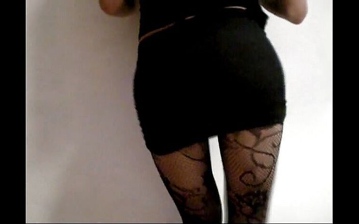 Femdom Austria: Sexy boky škádlení v černých punčochách