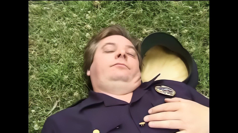 MILF still slut: Candy Apple vrea să fie futută tare