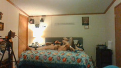 Satin Lady: Satin Lady permette a Jrock di giocare con i giocattoli.