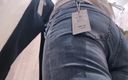 Nicoletta Fetish: Your Slutty Italian Tries on Jeans While Wearing a Butt...