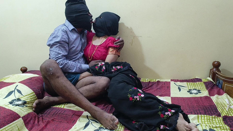 CloudyPush59: Telugu Anu Aunty Threesome Feeling