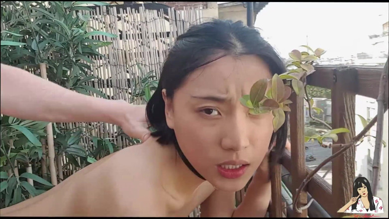 SpicyGum: June Liu &amp; ZiaxBite - Des Chinoises font un trio FFM romantique...