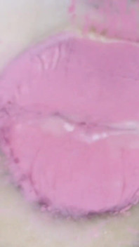 Pink Foxx Gibt Küsse