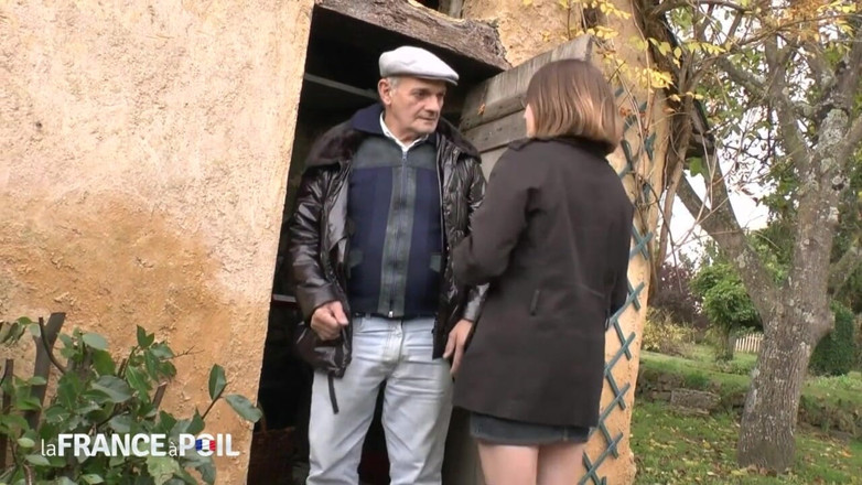 La France a Poil: Öğrenci edepsiz yaşlı sapık sikişini sikiyor