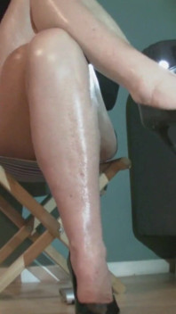 Leggy calf shake