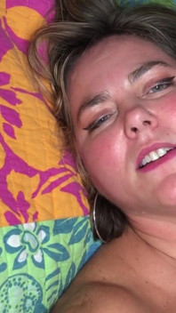 Jay Playhard smäller tatuerade pawg hotwife miss Kleo