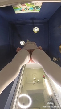 I'm Want to Pee and I Do It on You Right Now