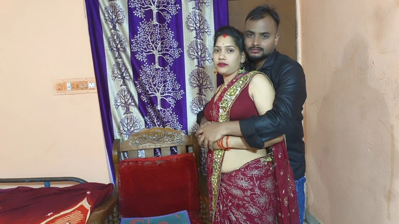 Sona bhabhi: Indian Hot Bhabhi Wants My Big Cook and Doggy Style...