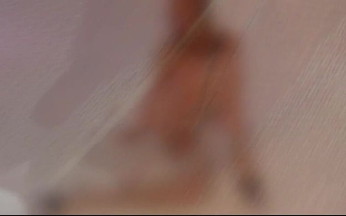 Watch4beauty: Extrémně sexy modelka