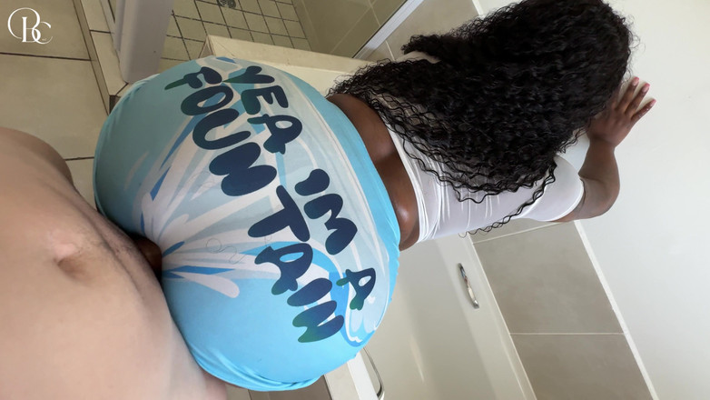 BootyClapper187: Sim, Eu Sou Uma Fonte Vestida