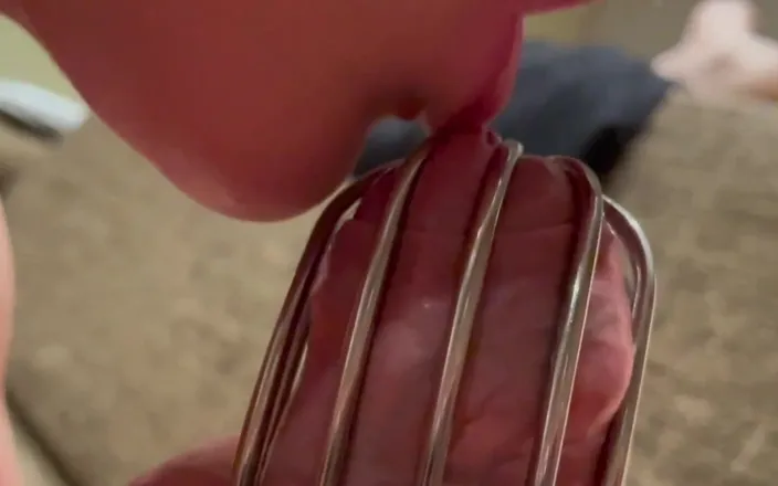 Aqua Pola: Test Video of Chastity on Dick