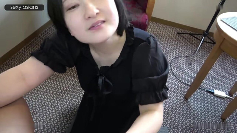 Asian cutie: Sansürsüz - Rumi'nin nihai gıdıkla meydan okuması, unutulmaz bir özel karşılaşmada en...