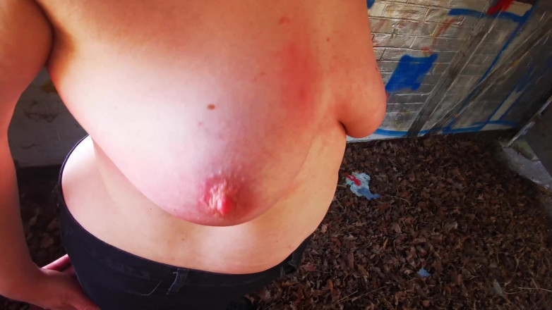 Bouncy Tits Action: Boobs Banging in the Old House