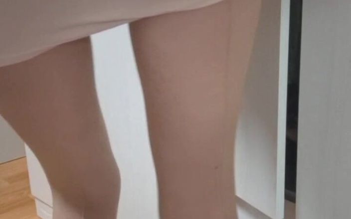ElzaKom: Elza Kom tuổi teen nóng bỏng
