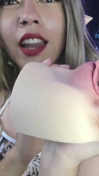 Unboxing Pussy Toy