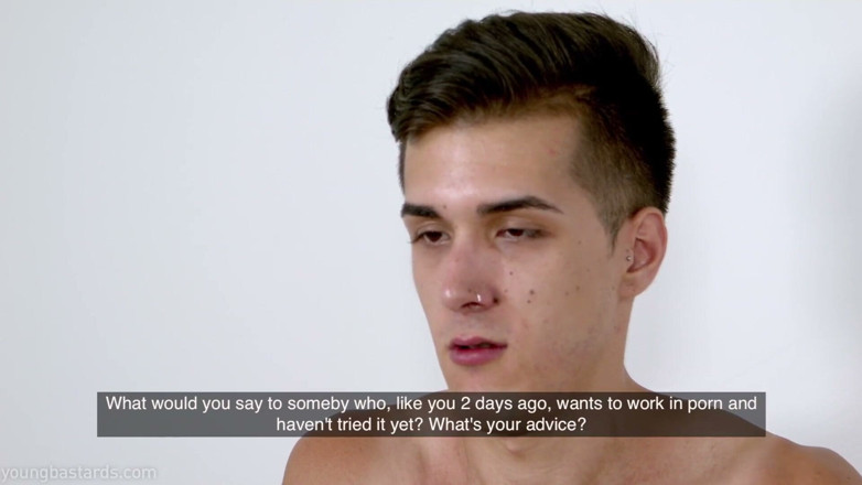 Young Bastards: Interview Adan Burn // Extra Bonus //