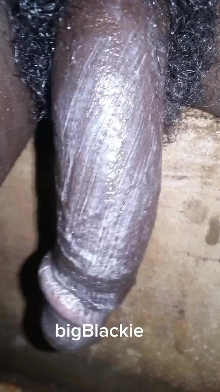 bigBlackie699: 19 Year Old Boy with a Big Black Dick