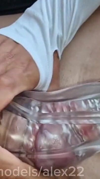 A Fountain of Cum on a Friend From Huge Cocks, Wash Yourself with Cum!