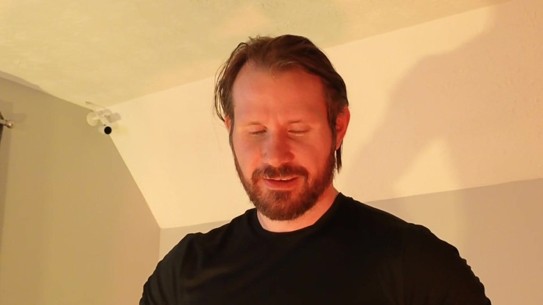 AlbinoAdonis: L’Adonis d’Antinus : 1080p) Gay COACHING MASTURBATOIRE - Un coéquipier se fait baiser...