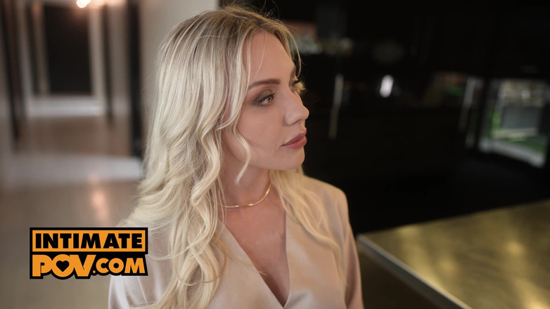 IntimatePOV: POV - Tvrdě stříkám se sexy holkami Angie Lynx a Clemence...