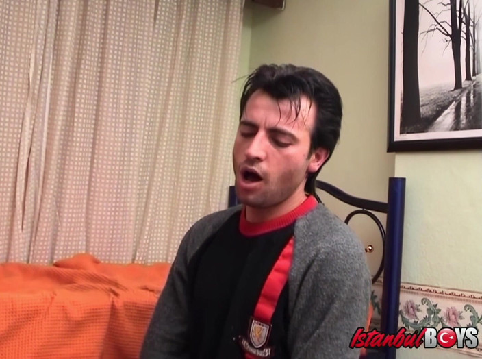 Istanbul Boys: Zwei feminine männer ficken vor einem türkischen mann