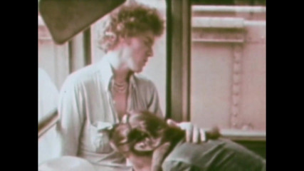 Vintage megastore: Шлюха глотает молоко