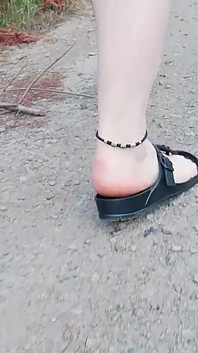 Pejalan kaki di alam birkenstock