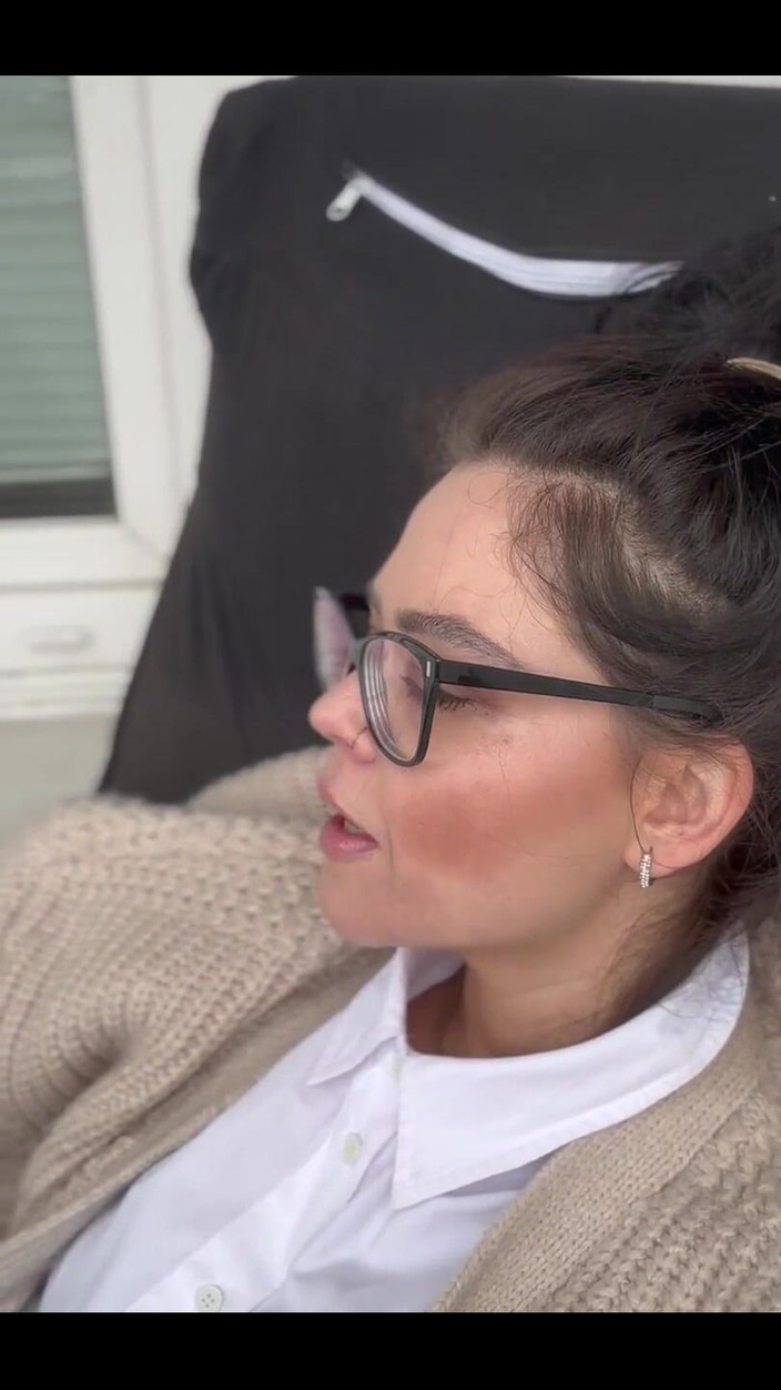 Shione Cooper: Kouření za slunečního záření