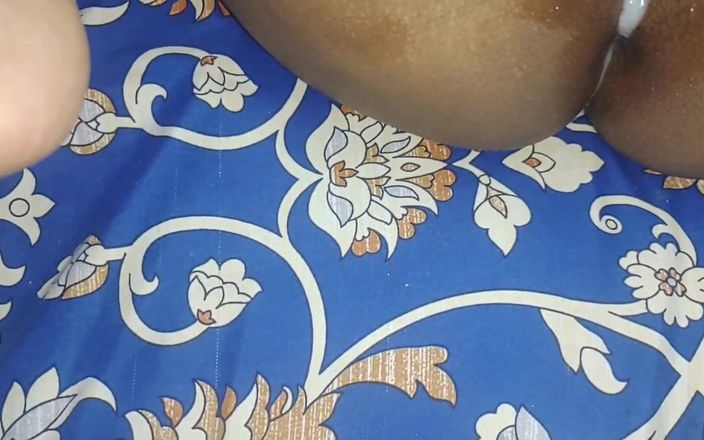 Sairaxsaim: Pembantu cantik India ngentot sama pemilik rumah - audio bahasa india